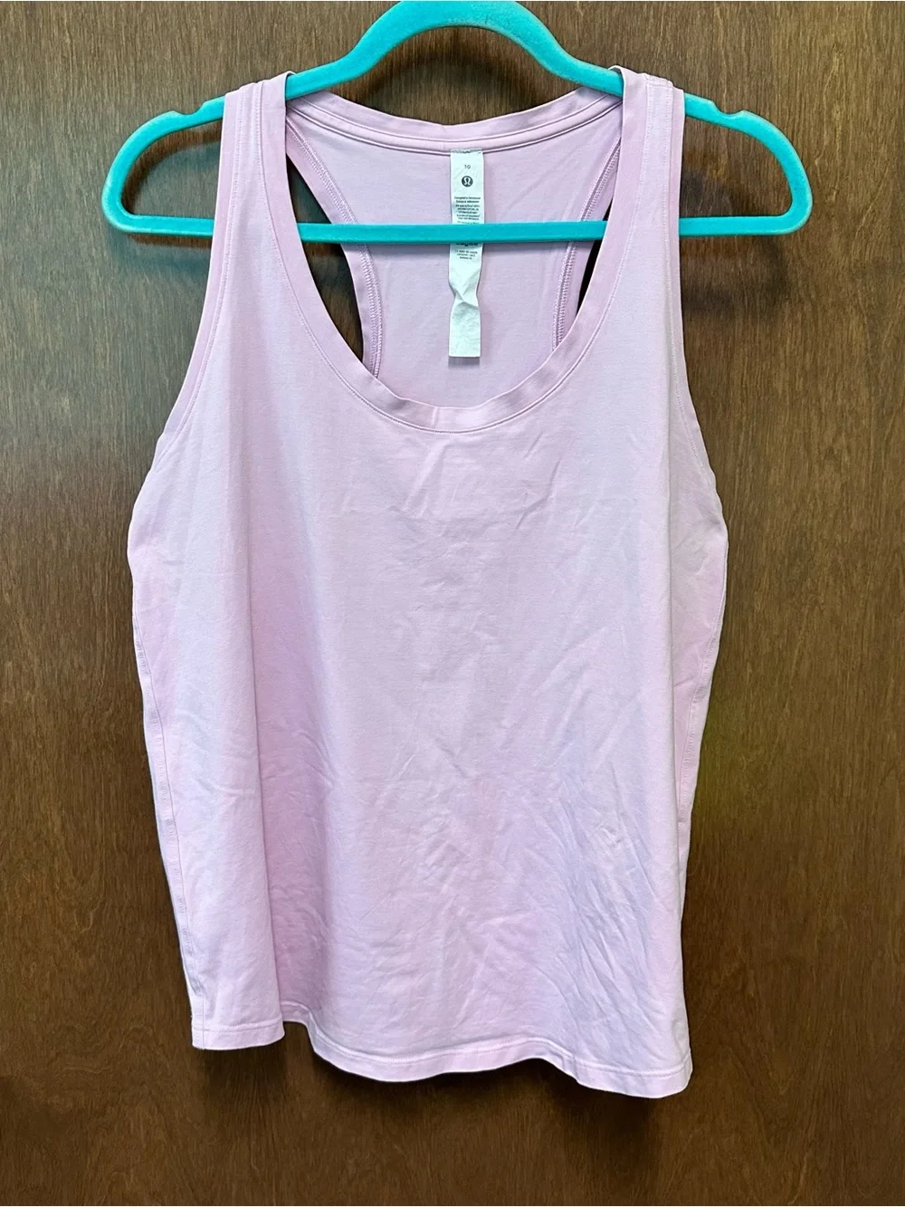 Lululemon scoop neck Racerback tank top Women’s size 10 lilac purple